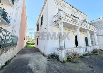 Casa all\'aperto - Villa Via Emilio Scaglione
 
325, Napoli - foto 24