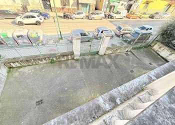 Edificio all\'aperto - Villa Via Emilio Scaglione
 
325, Napoli - foto 25