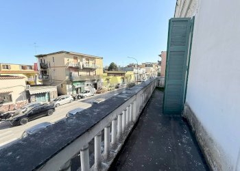 Balcone - Villa Via Emilio Scaglione
 
325, Napoli - foto 26