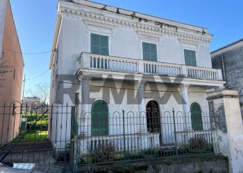 Casa all\'aperto - Villa Via Emilio Scaglione
325, Napoli - photo 2