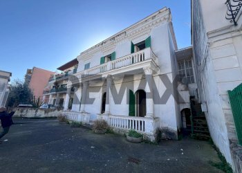 Casa all\'aperto - Villa Via Emilio Scaglione
325, Napoli - photo 5