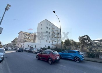 Edificio all\'aperto - Quadrilocale Via Nuova San Rocco
 
129, Napoli - foto 9