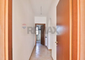 Hall / corridoio - Quadrilocale Boretto - foto 3