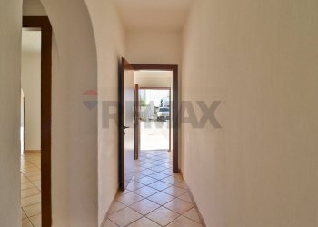 Hall / corridoio - Quadrilocale Boretto - foto 7