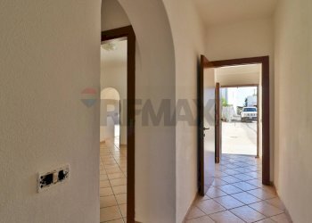 Hall / corridoio - Quadrilocale Boretto - foto 8