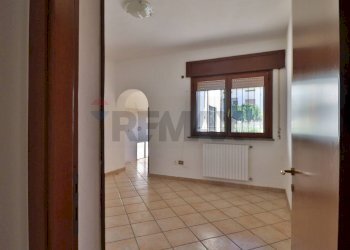 Stanza vuota - Quadrilocale Boretto - foto 10