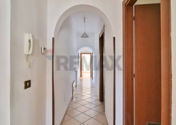 Hall / corridoio - Quadrilocale Boretto - foto 17