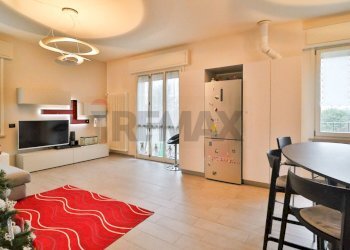 Sala da pranzo - Trilocale VIA NICOLO' PAGANINI
 
10, Collecchio - foto 2