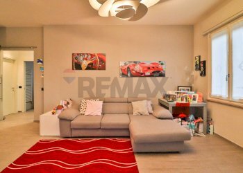 Soggiorno - Trilocale VIA NICOLO' PAGANINI
 
10, Collecchio - foto 6