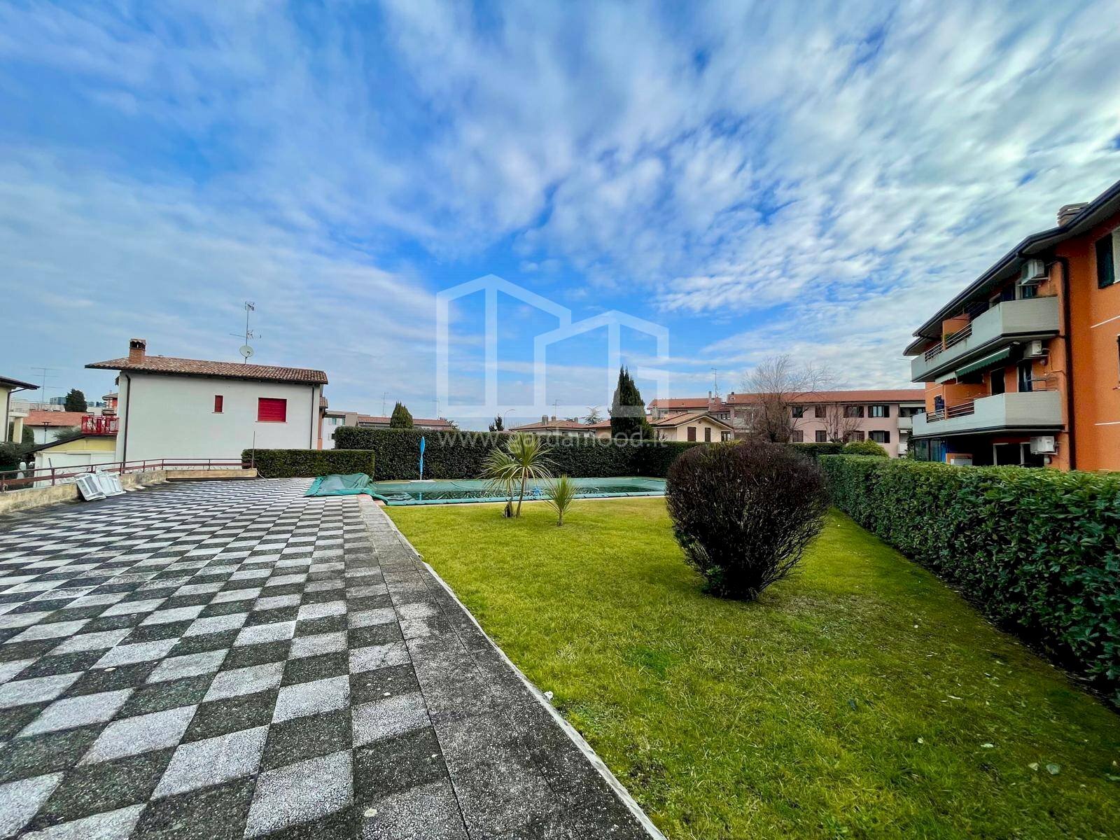 Foto 1 - Trilocale via venezia
 
25, Desenzano del Garda - foto 1