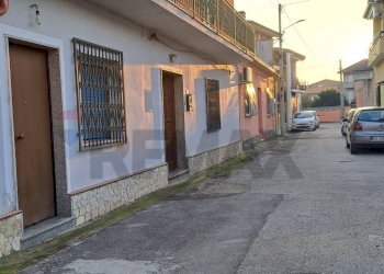 Edificio all\'aperto - Appartamento via firenze
 
8, Cellole - foto 3