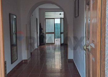 Hall / corridoio - Appartamento via firenze
 
8, Cellole - foto 4