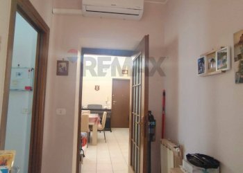 Hall / corridoio - Quadrilocale Via Antonio Sebastiani
 
42, Minturno - foto 19