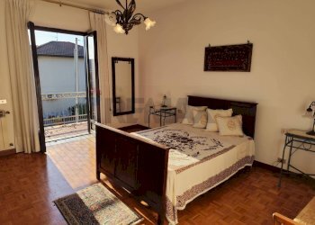 Camera / camera da letto - Villa Via Francesco Baracca
 
74, Santi Cosma e Damiano - foto 16