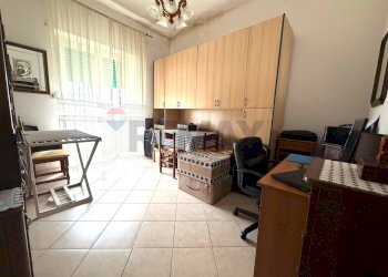 Ufficio - Three-room apartment Minturno - photo 9
