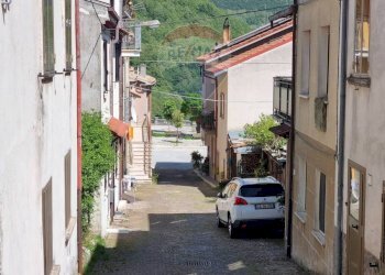 Edificio all\'aperto - Casa indipendente Via Alessandro Marracino
 
27, San Pietro Avellana - foto 28