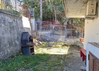 Giardino - Trilocale Via Pescara
 
24, Campo di Giove - foto 18