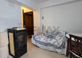 Sala da pranzo - Trilocale Via Pescara
 
24, Campo di Giove - foto 3