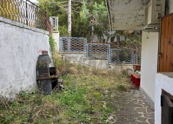 Giardino - Trilocale Via Pescara
 
24, Campo di Giove - foto 21