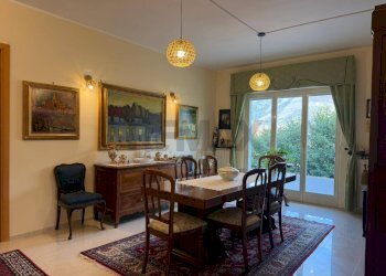 Sala da pranzo - Villa Via Ancinale
 
9, Sulmona - foto 26