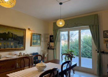 Sala da pranzo - Villa Via Ancinale
 
9, Sulmona - foto 31