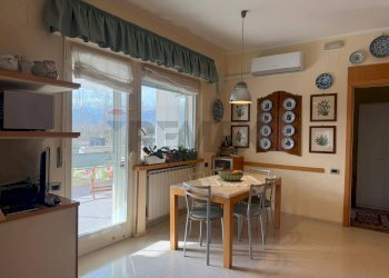 Sala da pranzo - Villa Via Ancinale
 
9, Sulmona - foto 35