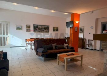 Sala da pranzo - Villa Via Ancinale
 
9, Sulmona - foto 102