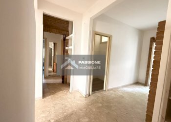 Foto 20 - Three-room apartment Via trieste
 
28, Martinsicuro - photo 19