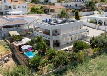 Edificio all\'aperto - Independent house Via Orione
 
3, Alcamo - photo 1