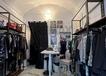 Cabina armadio - Commercial Premises Via Barbaroux
 
44, Torino - photo 17