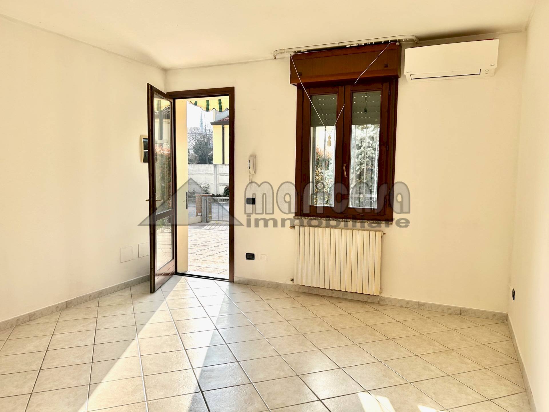 Foto 1 - Villa a Schiera via Ricci, Copparo - foto 1