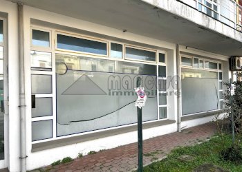 Foto 1 - Locale Commerciale via Puccini, Codigoro - foto 1