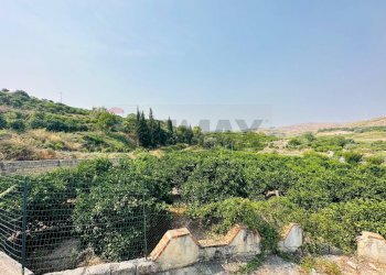 Giardino - Villa C.da Passaneto, Francofonte - photo 11