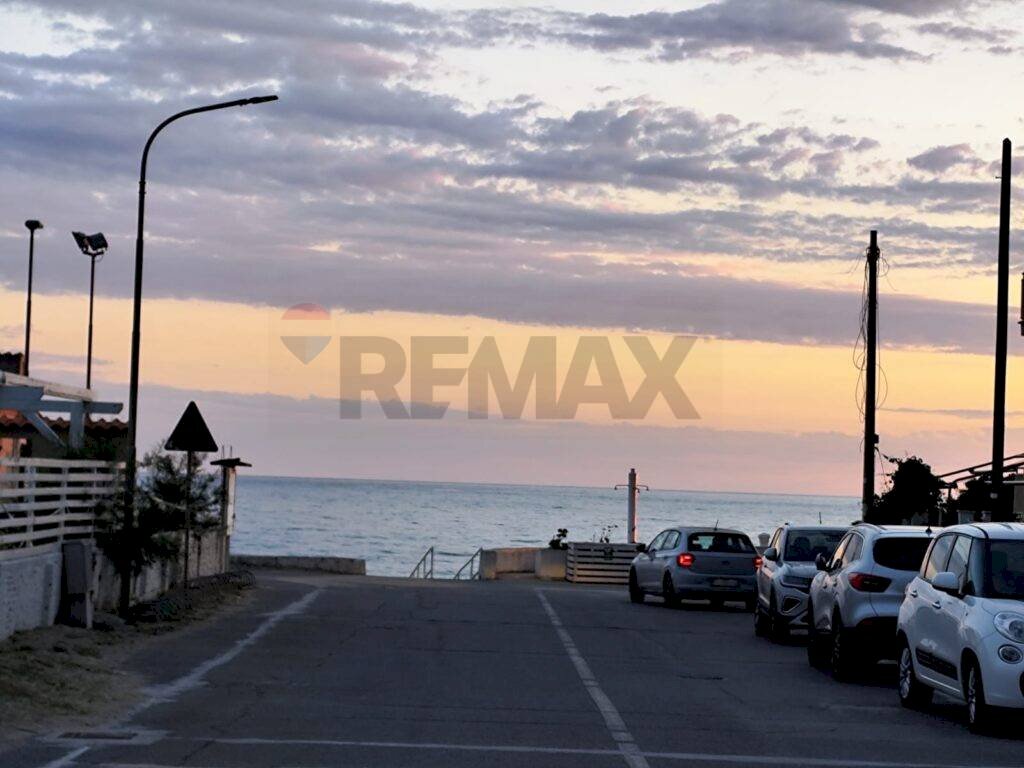 Vista dell\'acqua - Terreno edificabile Via Omero
1, Ardea - foto 2