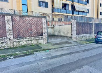 Edificio all\'aperto - Box VIA GIORDANO BRUNO
 
33, Marano di Napoli - foto 24
