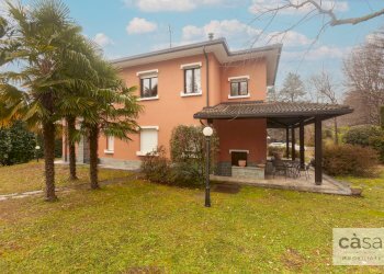 Foto 7 - Villa Via della toppia
 
8, Clivio - foto 7