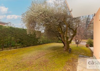 Foto 8 - Villa Via della toppia
 
8, Clivio - foto 8