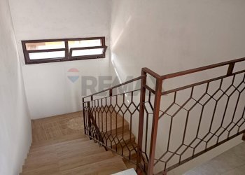 Scale - Casa indipendente Lequile - foto 17