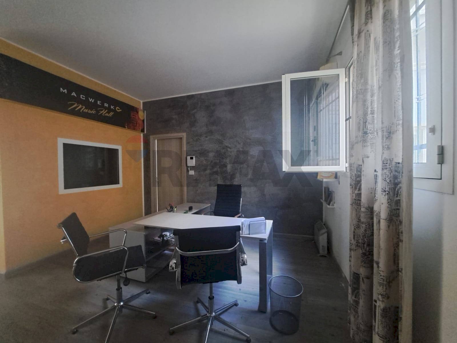 Ufficio - Commercial Premises Via Mascagni
33, San Vito dei Normanni - photo 3