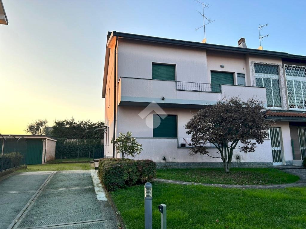 Two-room apartment Via S. Quirico, Solaro - photo 2
