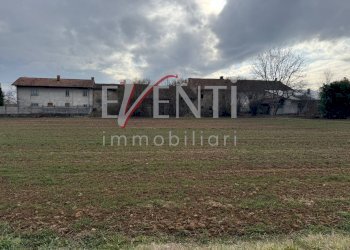 Foto 1 - Rustico VIA MARTINI
 
10, Piscina - foto 1