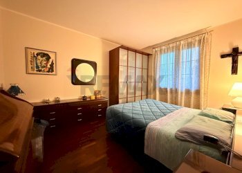 Camera / camera da letto - Bilocale via Cesare Battisti
 
39, Melegnano - foto 10