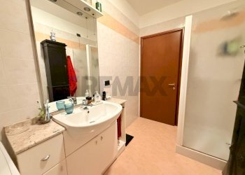 Bagno - Bilocale via Cesare Battisti
 
39, Melegnano - foto 14