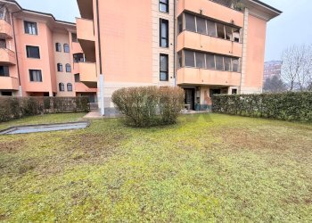 Edificio all\'aperto - Bilocale via Cesare Battisti
 
39, Melegnano - foto 17