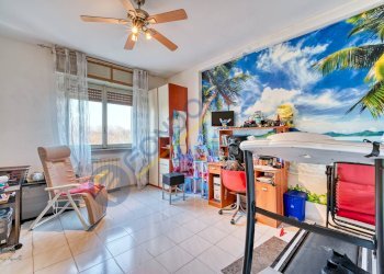 Foto 17 - Trilocale VIA PASUBIO
 
2, Limbiate - foto 17