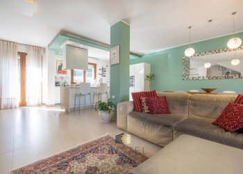 Foto 5 - Villa Bifamiliare VIA PASQUALE CELOMMI
 
9 / 8, Pescara - foto 5