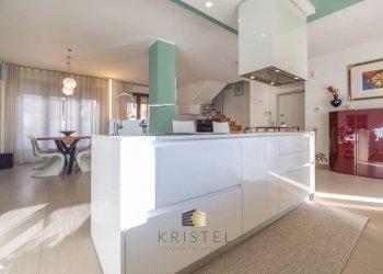 Foto 7 - Villa Bifamiliare VIA PASQUALE CELOMMI
 
9 / 8, Pescara - foto 7