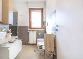 Foto 20 - Villa Bifamiliare VIA PASQUALE CELOMMI
 
9 / 8, Pescara - foto 20