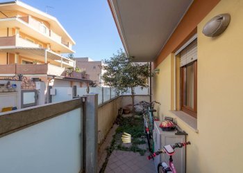 Foto 27 - Villa Bifamiliare VIA PASQUALE CELOMMI
 
9 / 8, Pescara - foto 27