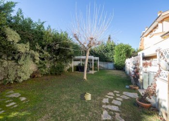 Foto 29 - Villa Bifamiliare VIA PASQUALE CELOMMI
 
9 / 8, Pescara - foto 29